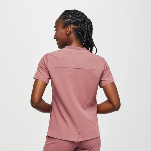 Figs Oran Limited Edition Mauve Scrub Top - Picture 6 of 7